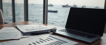 tensao no estreito de ormuz e dados locais ditam movimento do mercado 1774257893