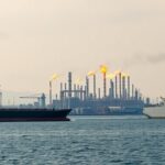 tensao no oriente medio eleva preco do petroleo e movimenta acoes de energia 1774384727